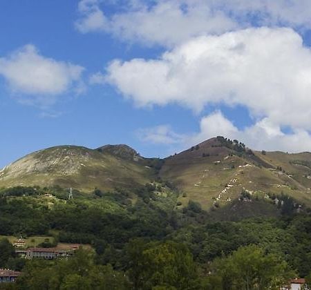 Casa La Cruz A 2Km De Onís Kültér fotó