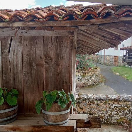 Casa La Cruz A 2Km De Onís Szoba fotó