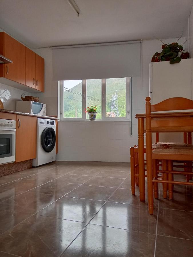 Casa La Cruz A 2Km De Onís Kültér fotó