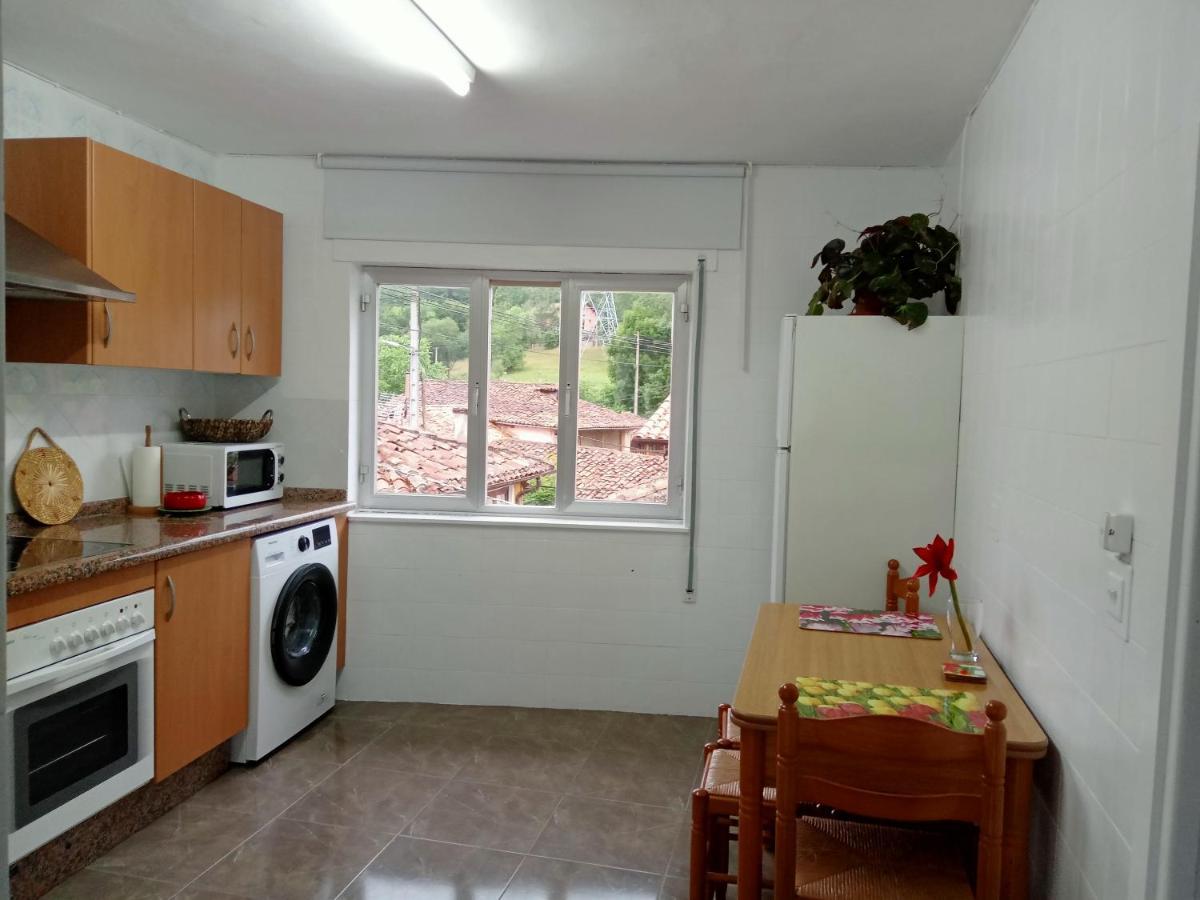Casa La Cruz A 2Km De Onís Kültér fotó